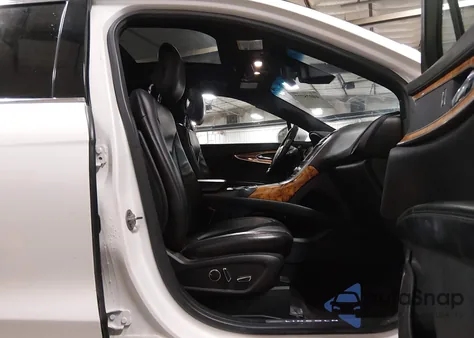 2016 Lincoln Mkx Reserve from USA, damaged, VIN 2LMTJ8LR7GBL62953